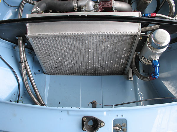 Howe aluminum radiator (part# 342MG1).