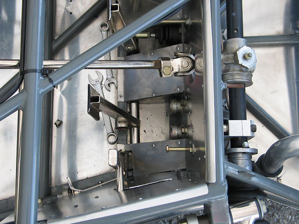 Heavily modified Triumph Herald steering rack, mounted on aluminum pillow blocks.
