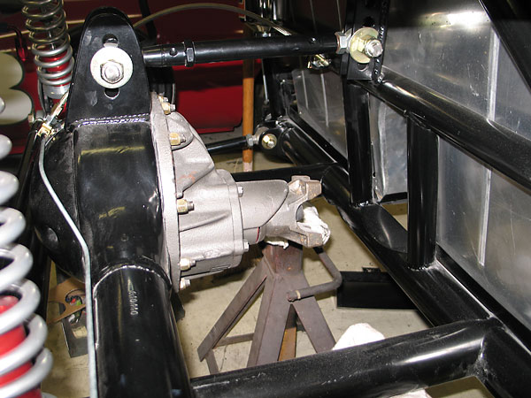 Three-link rear suspension.