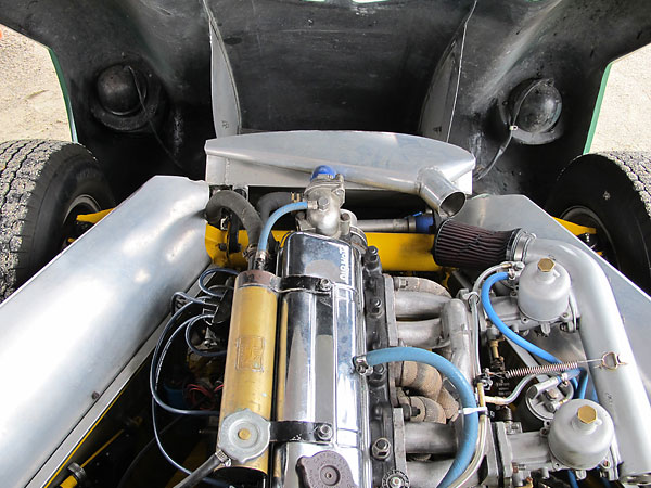 Bottom of the Tornado ThunderBolt bonnet.