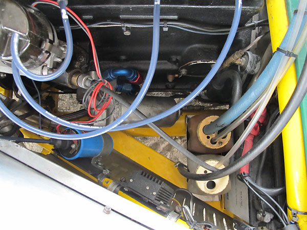 A Crane XR700 electronic ignition module is installed, but apparently temporarily disconnected.
