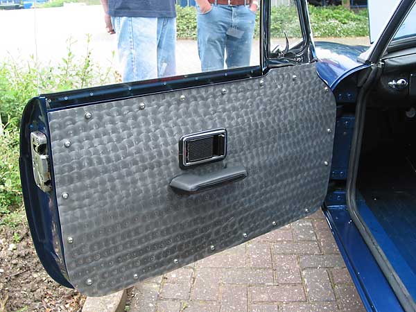 Aluminum door panel