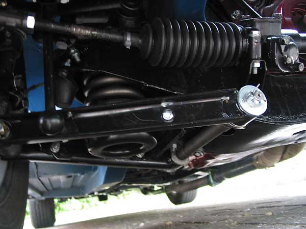 Class rules require essentially stock suspension/brakes