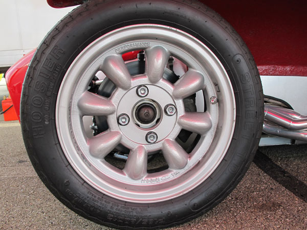 Performance Superlite GTR (13x5.5JJ) aluminum wheels weigh ~10.6 pounds each.