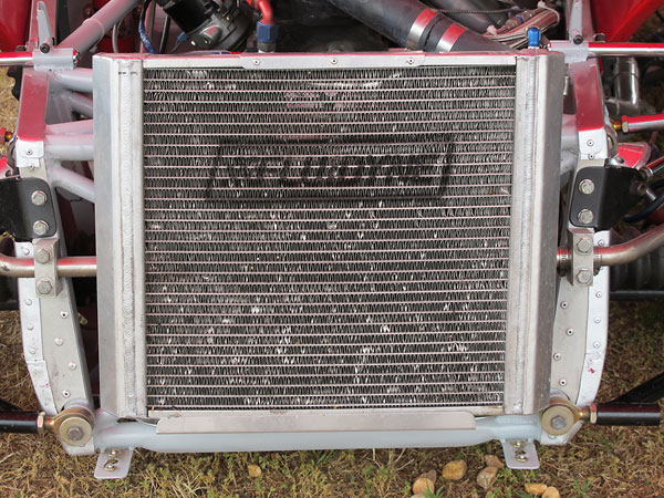Mitty - Fluidyne aluminum crossflow radiator.