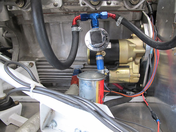 Facet (Bendix Style) electric fuel pump and Mr Gasket adjustable (1-6psi) fuel pressure regulator.