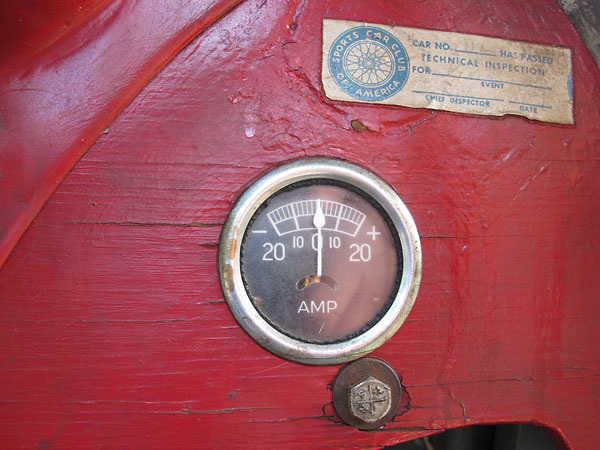 Vintage ammeter (+/-20 amps).