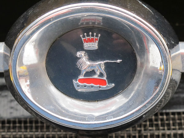 The distinctive Sunbeam Tiger grille emblem.