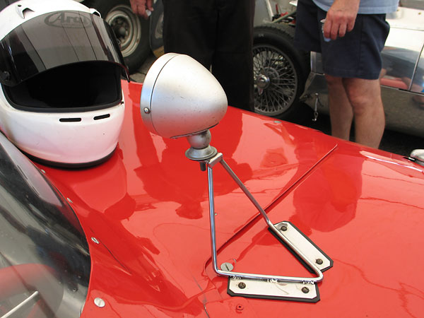 GT Classic mirrors.