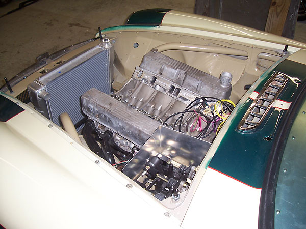 Engine compartment overview.