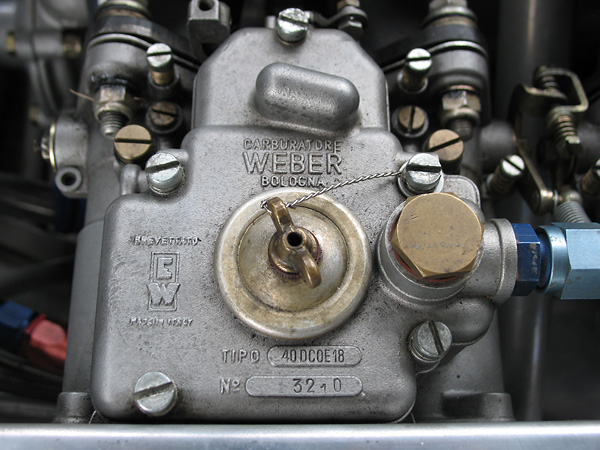 Dual Weber 40DCOE carburetors.