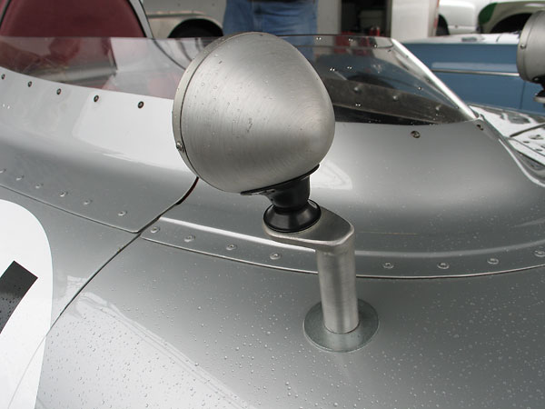 GT Classic mirrors. Curved Perspex windscreen.