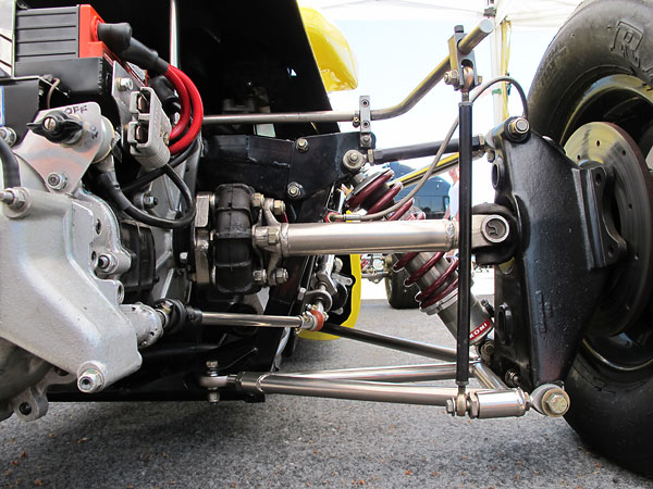 Wayne provided the distinctive clamp which made the shifter linkage infinitely adjustable in both length and rotation. 