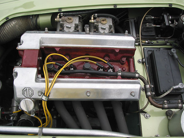 Dual Weber 42DCOE two-barrel, side-draft carburetors.