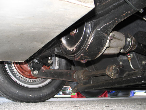 Rather than coil or leaf springs, Turner used torsion bar springs instead.