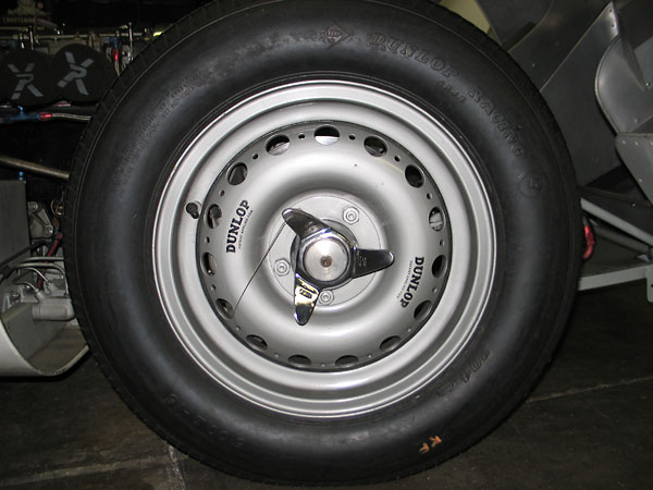 Dunlop steel wheels (Jaguar D-Type pattern).