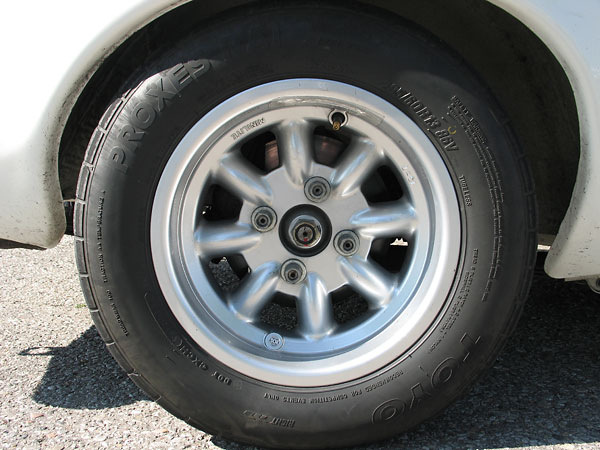 Toyo Proxes RA1 (206/60R13 86V) tires.