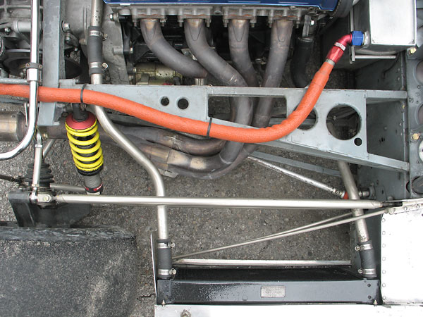 The trailing links on this rear suspension are parallel to the car's centerline.